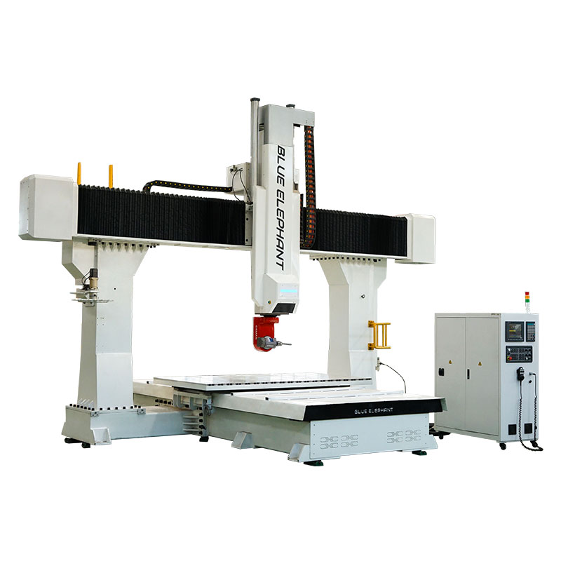 五轴联动加工中间